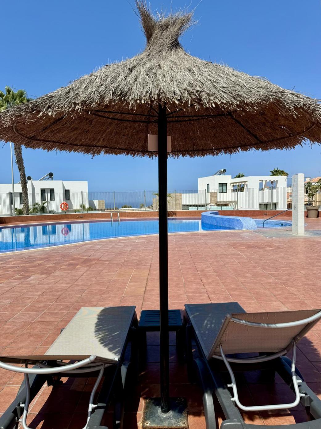 Stunning Apartments With Pool Tenerife Адехе Екстериор снимка