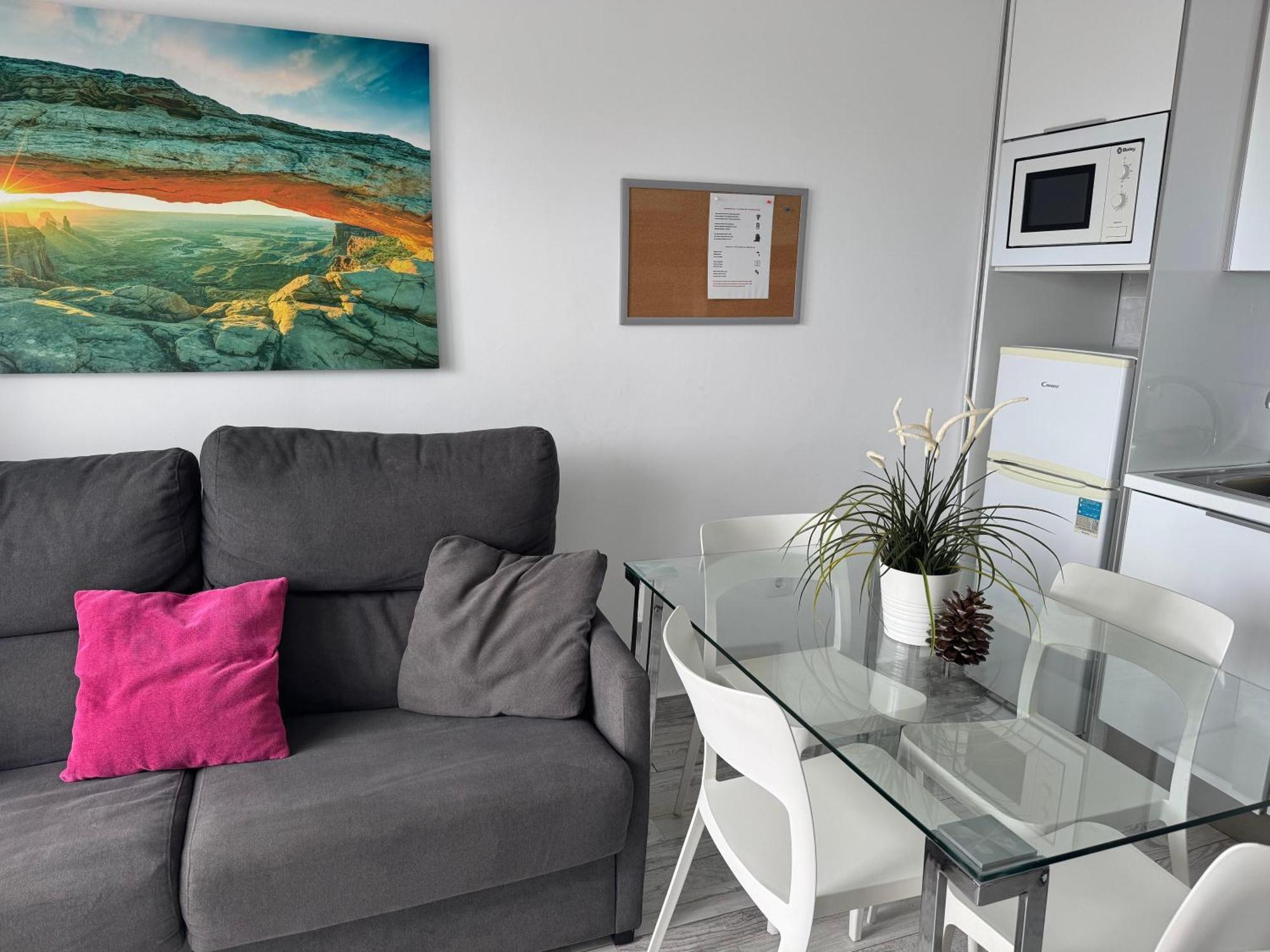 Stunning Apartments With Pool Tenerife Адехе Екстериор снимка