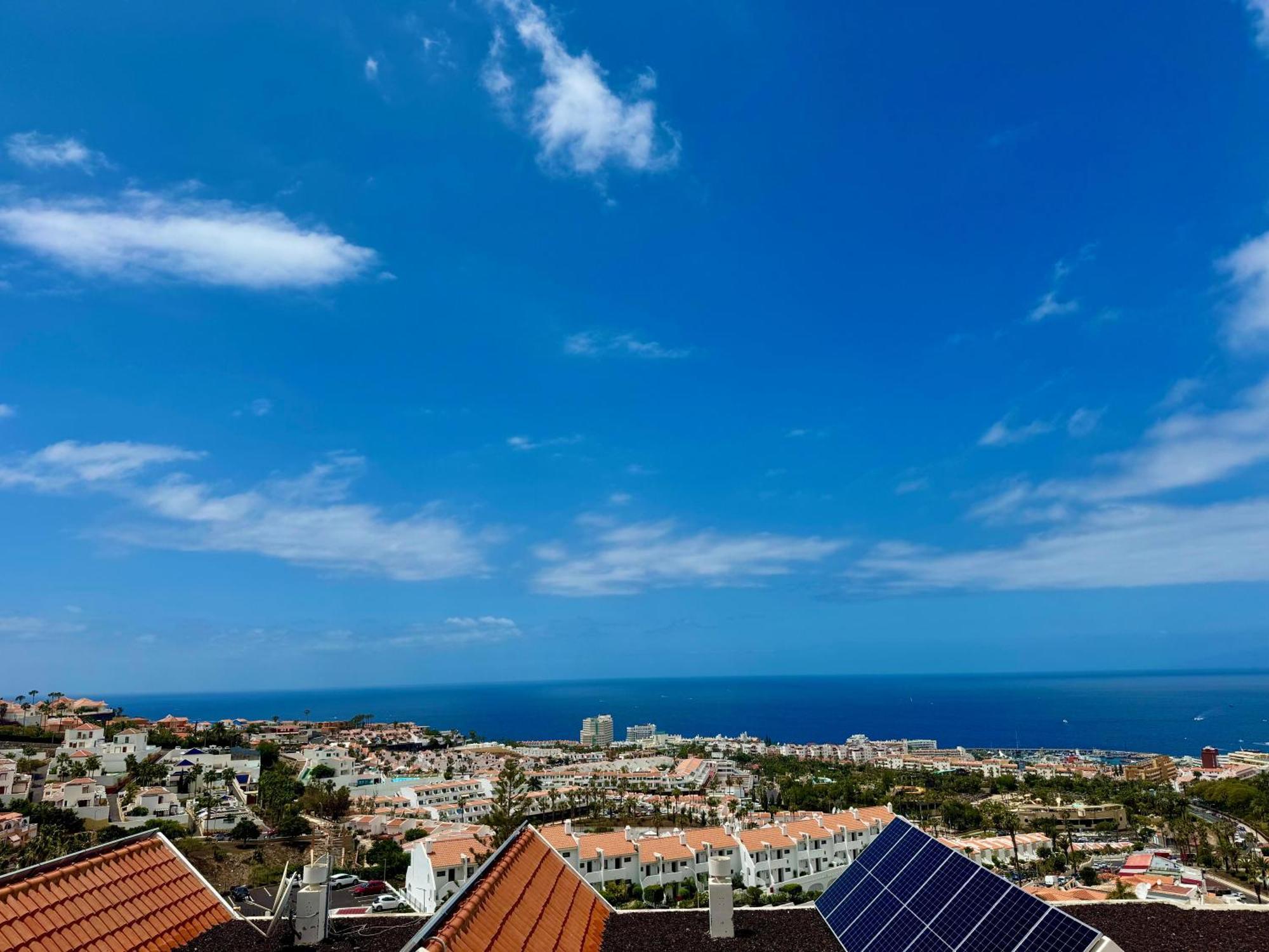 Stunning Apartments With Pool Tenerife Адехе Екстериор снимка