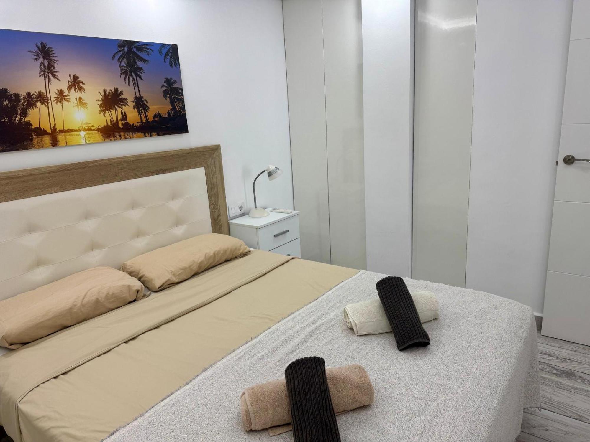 Stunning Apartments With Pool Tenerife Адехе Екстериор снимка